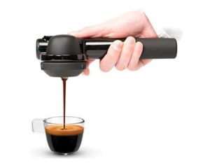 Machine à expresso manuelle Handpresso Pump Noire 48238 versant du café