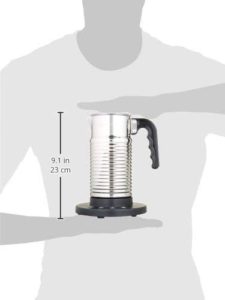 Vue détaillée du Nespresso Aeroccino 4