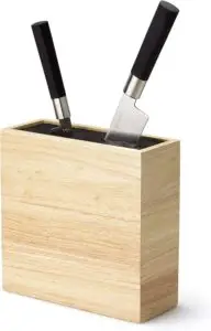 Un bloc à couteaux en bois d’hévéa